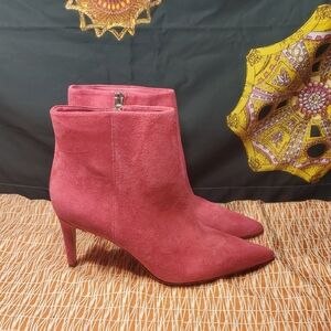 Elegant Pink Suede Ankle Boots
